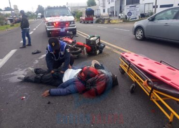 Dos lesionados tras accidente de motocicleta en Rafael Lucio